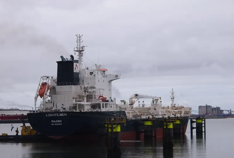 RIDGEBURY PIONEER Tanker IMO 9180140 photo 7