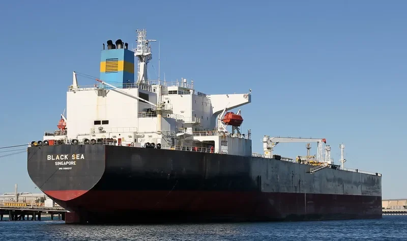 AURORA Tanker IMO 9180217 photo 6
