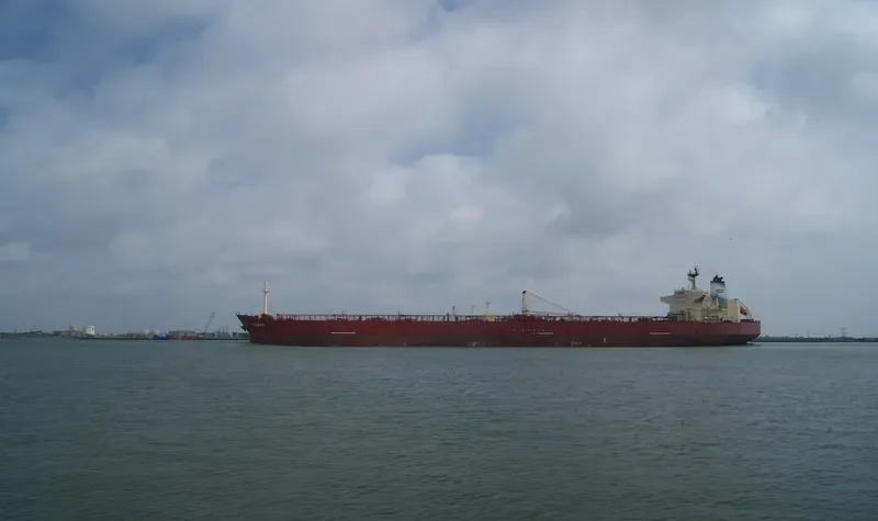 KUBAN Tanker IMO 9180279 photo 7