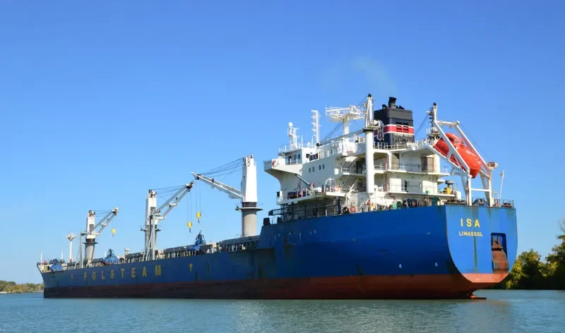 ISA Bulk Carrier IMO 9180358 photo 8