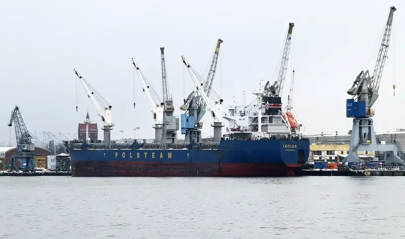 ISOLDA Bulk Carrier IMO 9180360 photo 6