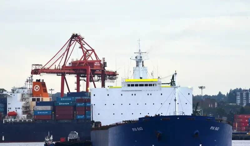 HONG RUN Bulk Carrier IMO 9180803 photo 2