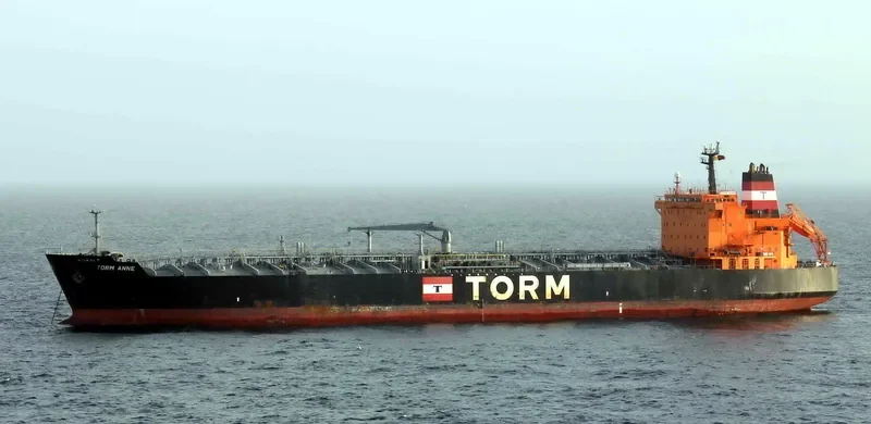 POWER Tanker IMO 9180982 photo 10