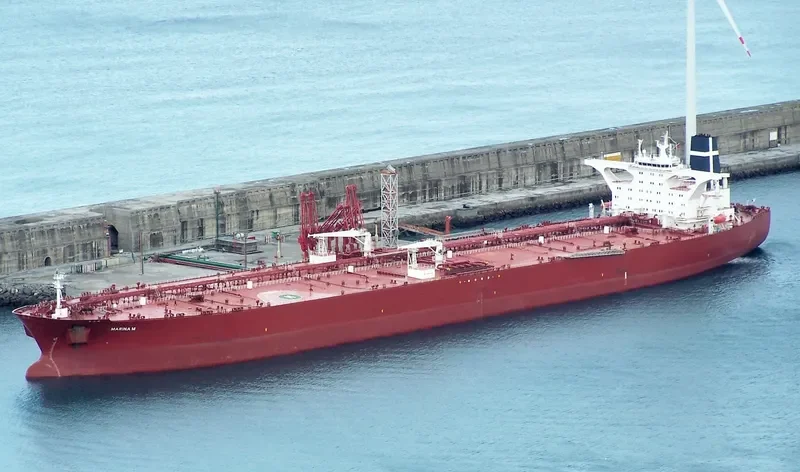 MARINA M Tanker IMO 9181194 photo 4