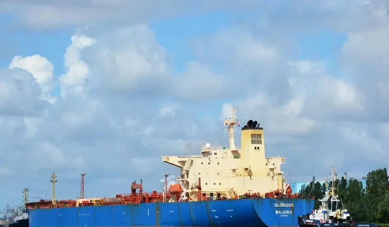 SANMAR SRUTHI Tanker IMO 9181869 photo 8