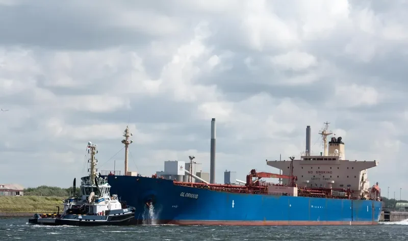 SANMAR SRUTHI Tanker IMO 9181869 photo 9