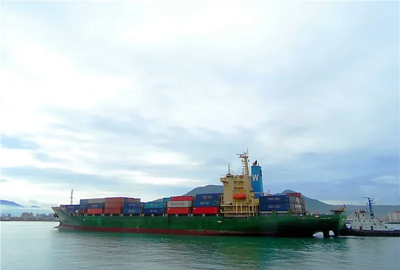 WAN HAI 281 Container Ship IMO 9182019 photo 3