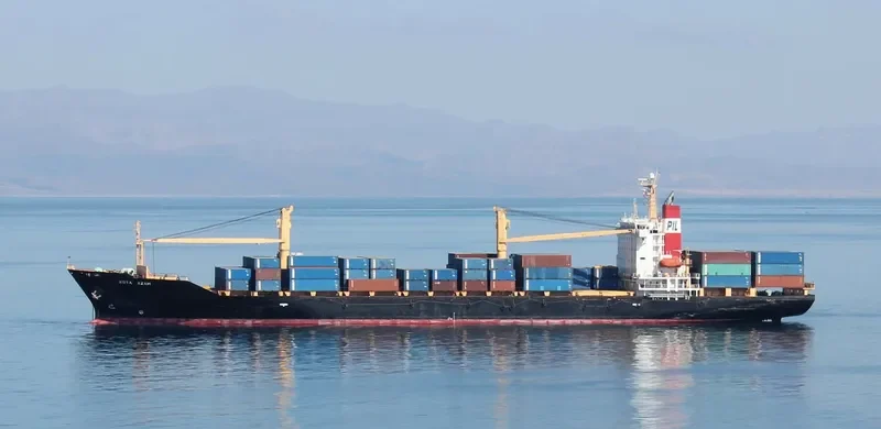 KOTA AZAM Container Ship IMO 9182033 photo 4