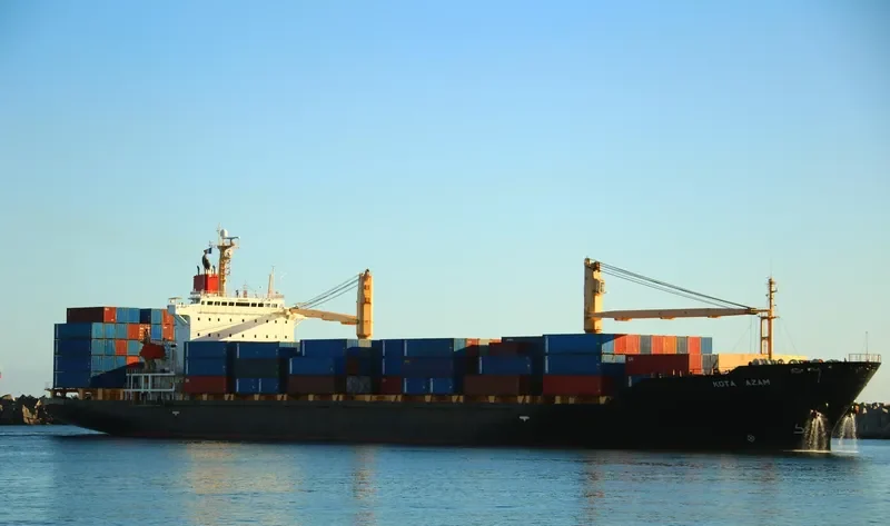 KOTA AZAM Container Ship IMO 9182033 photo 10