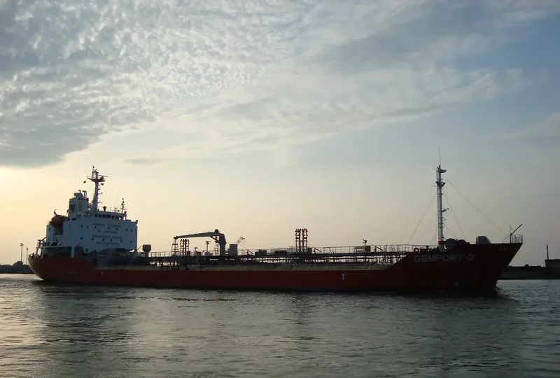 ALFA 007 Tanker IMO 9182095 photo 6