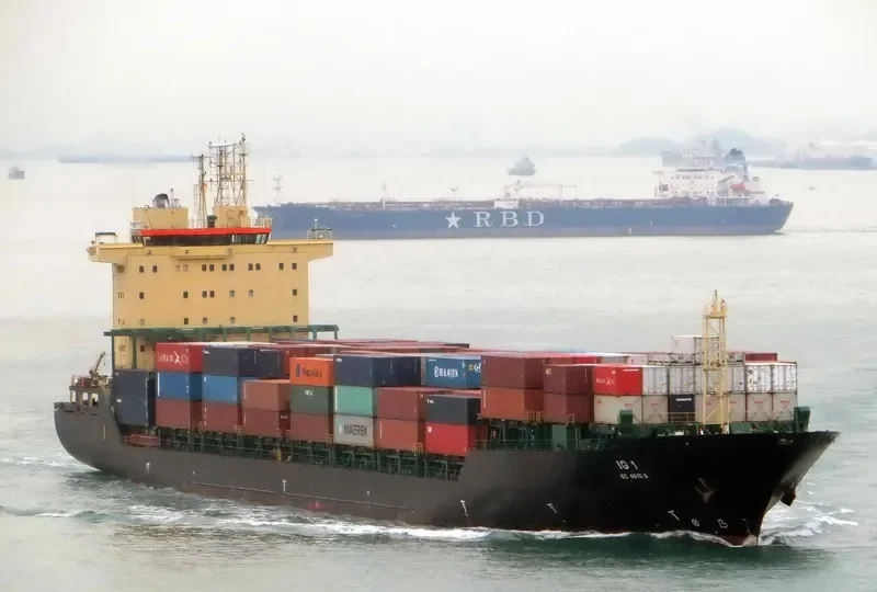 IG 1 Container Ship IMO 9182631 photo 4