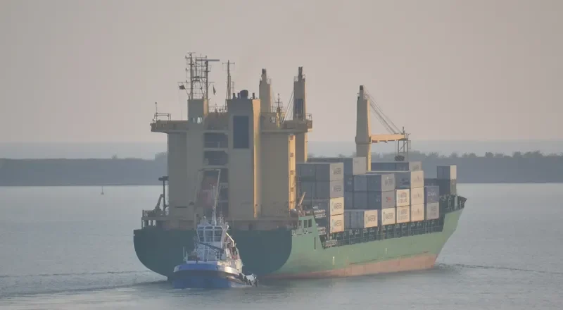 SAMAR Container Ship IMO 9182643 photo 3