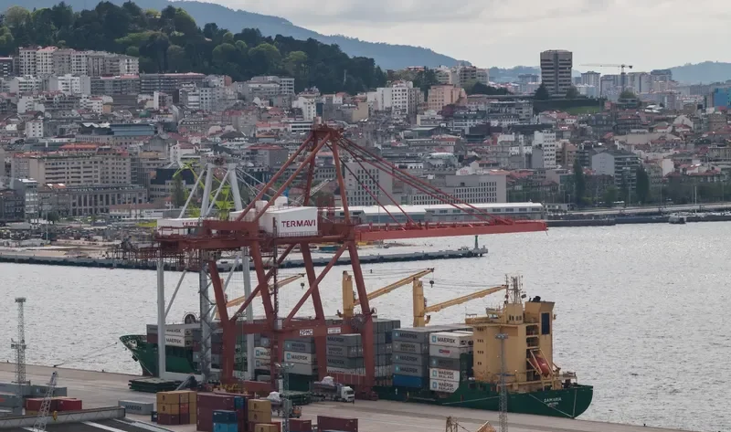 SAMAR Container Ship IMO 9182643 photo 4