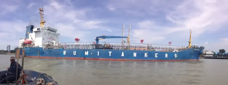 BUMI INDONESIA Tanker IMO 9182825 photo 2
