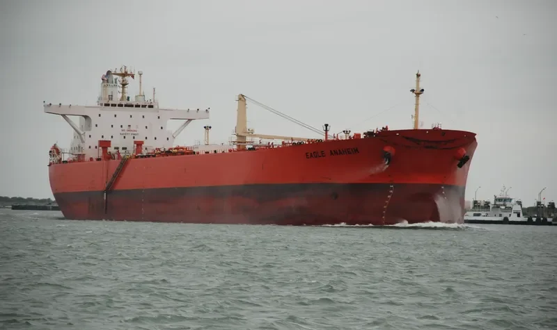 EAGLE ANAHEIM Tanker IMO 9182942 photo 10