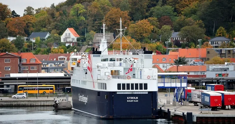 FYNSHAV Ro-Ro IMO 9183025 photo 2