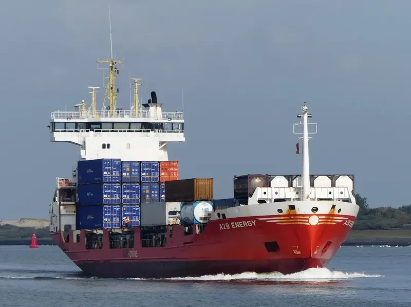 A2B ENERGY Container Ship IMO 9183427 photo 5