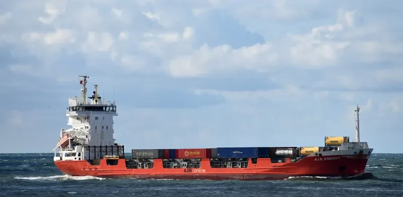A2B ENERGY Container Ship IMO 9183427 photo 8