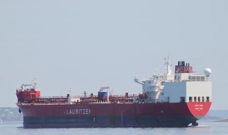 DAN EAGLE Tanker IMO 9183609 photo 10