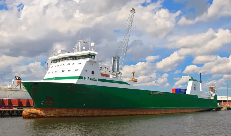 MIRAMAR EXPRESS Ro-Ro IMO 9183790 photo 6