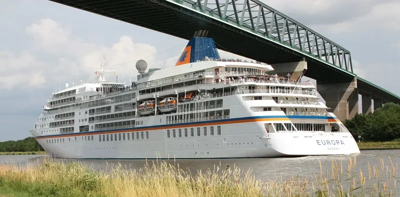 EUROPA Passenger Ship IMO 9183855 photo 4