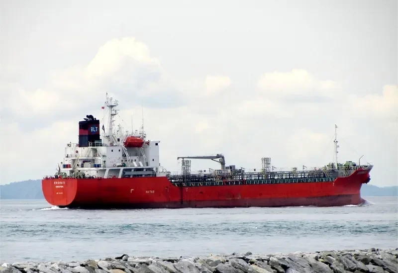 EROWATI Tanker IMO 9184031 photo 2