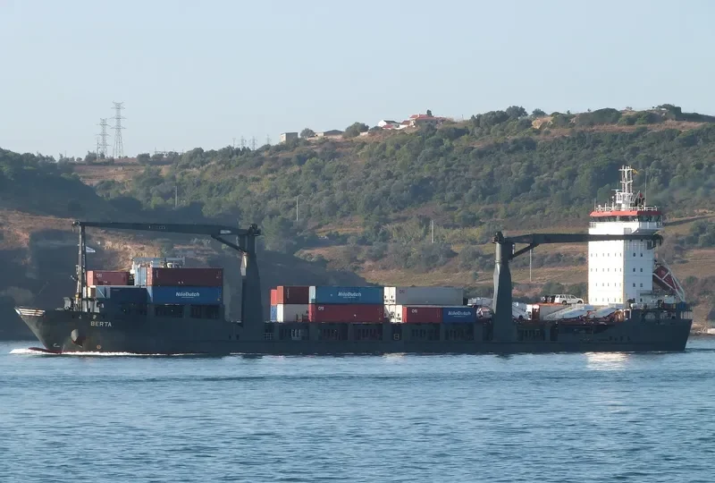 OLOMANA Container Ship IMO 9184225