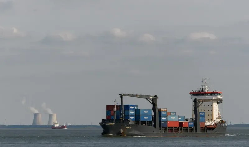 OLOMANA Container Ship IMO 9184225 photo 9