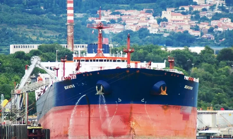 PETER P Tanker IMO 9185279 photo 9