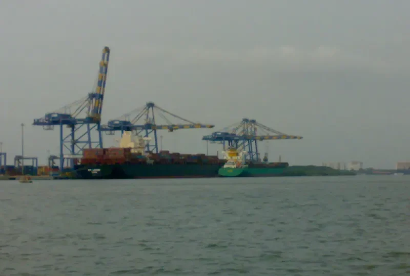 ELBWOLF Container Ship IMO 9185401