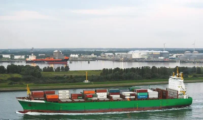 XIN BIN ZHOU Container Ship IMO 9185413 photo 3