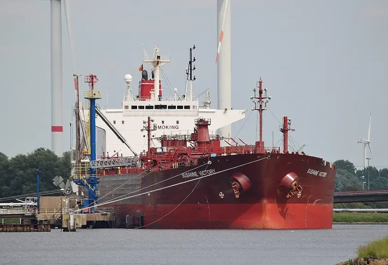 SUSANNE VICTORY Tanker IMO 9185499 photo 9