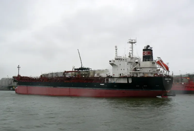 GOLDEN SAPLING Tanker IMO 9185841 photo 5