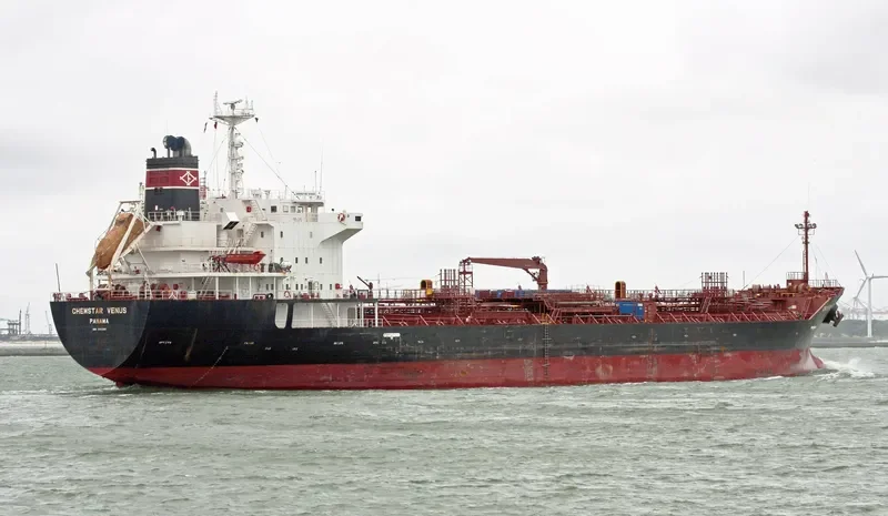 GOLDEN SAPLING Tanker IMO 9185841 photo 9