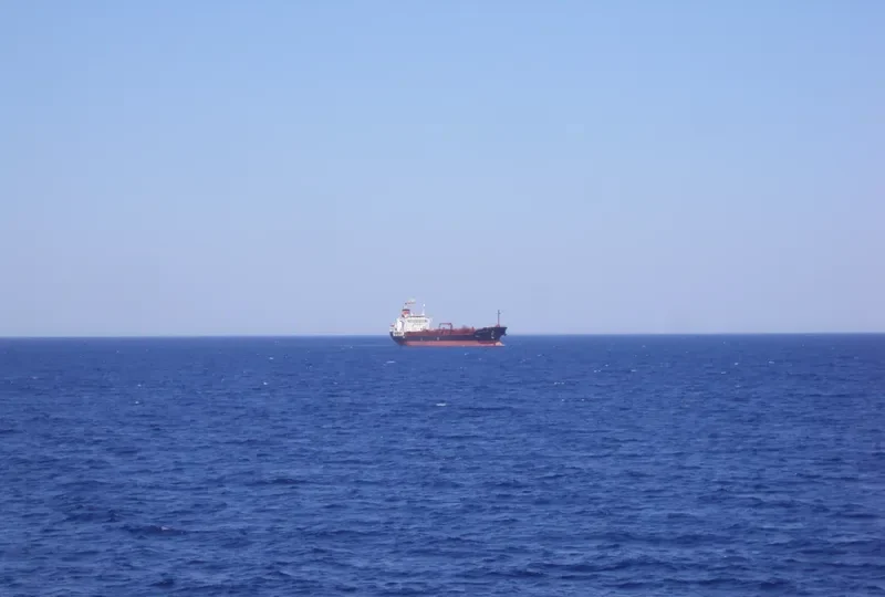 AU TAURUS Tanker IMO 9185877 photo 8