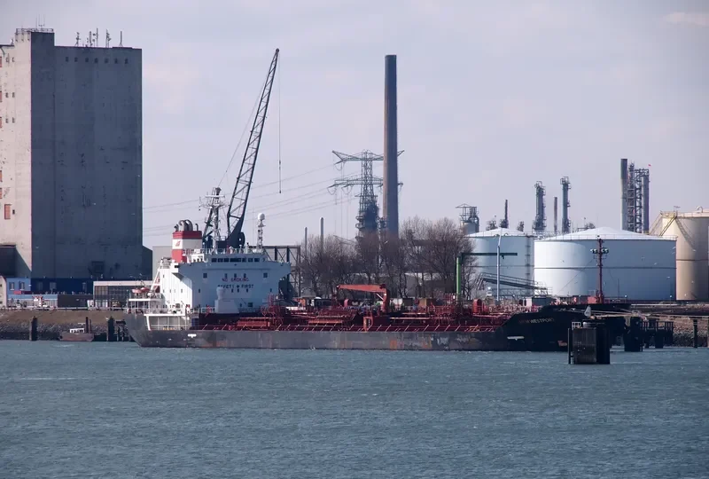CSS INTEGRITY Tanker IMO 9185920 photo 7
