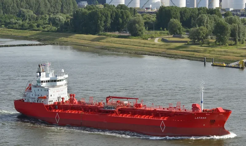 LATANA Tanker IMO 9186352 photo 8