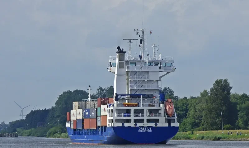 GREETJE Container Ship IMO 9186388 photo 4