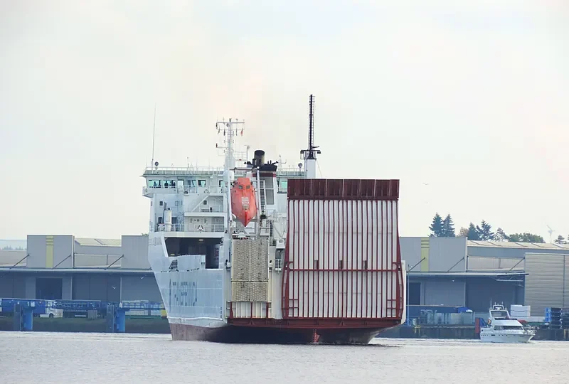 FRIEDRICH RUSS Ro-Ro IMO 9186417