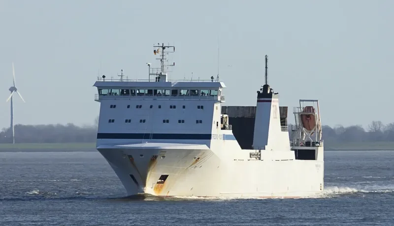 FRIEDRICH RUSS Ro-Ro IMO 9186417 photo 7