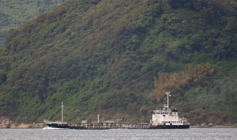 THANATTARA Tanker IMO 9186546 photo 4