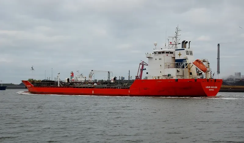 AQUARIUS Tanker IMO 9186716 photo 2