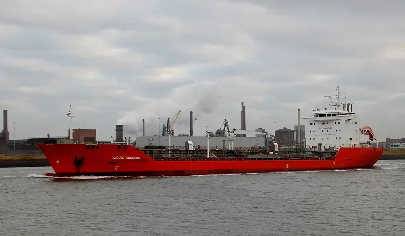 AQUARIUS Tanker IMO 9186716 photo 3