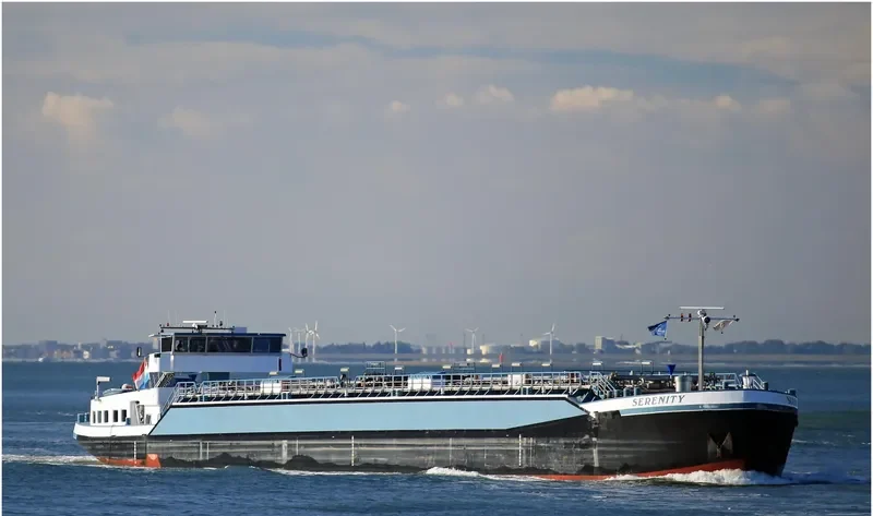 SERENITY Tanker IMO 9186807 photo 8