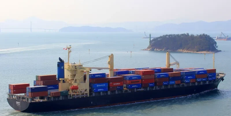 NZ NINGBO Container Ship IMO 9187320 photo 4