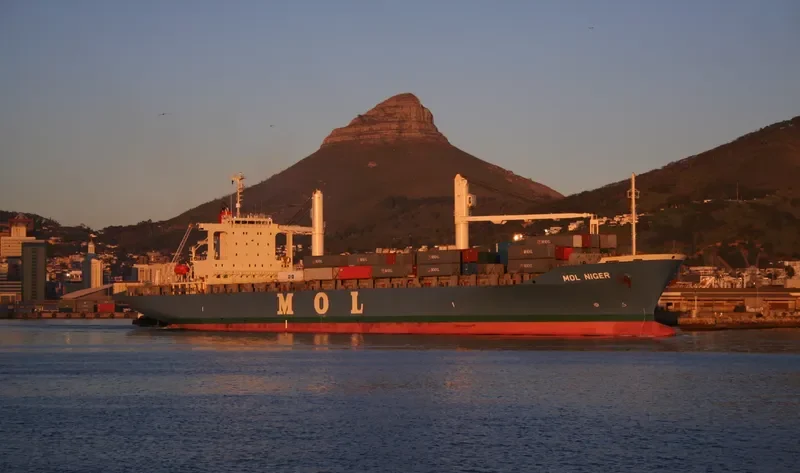 NZ NINGBO Container Ship IMO 9187320 photo 9