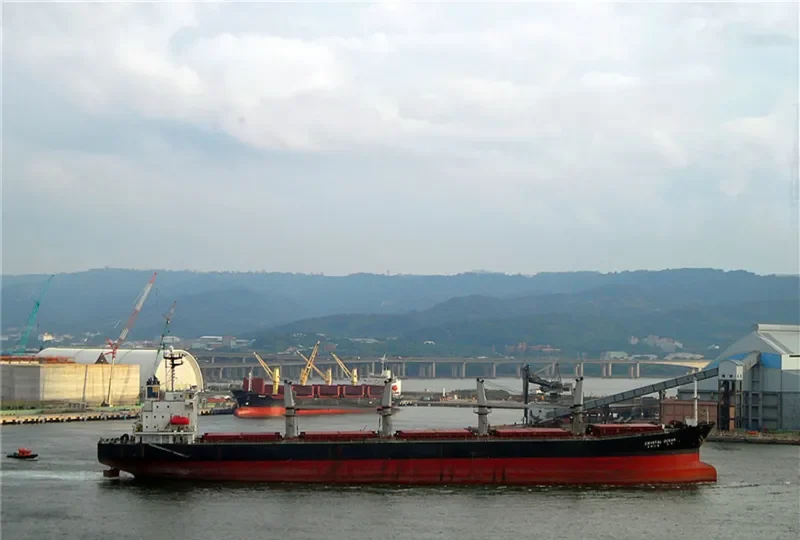 CRYSTAL OCEAN Bulk Carrier IMO 9187368 photo 9