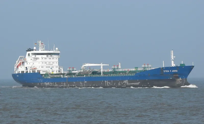KIVALLIQ W Tanker IMO 9187409 photo 4
