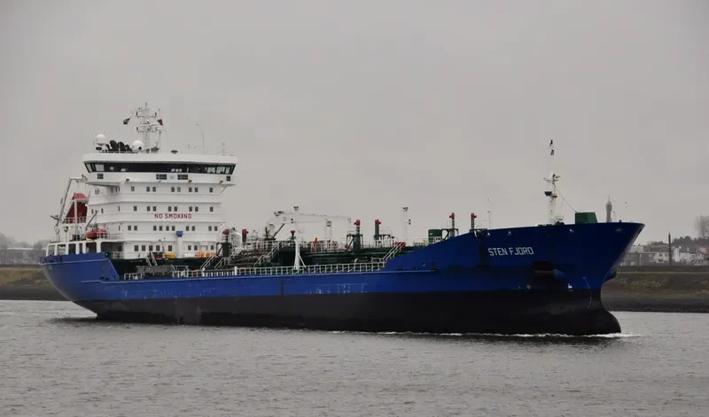 KIVALLIQ W Tanker IMO 9187409 photo 8