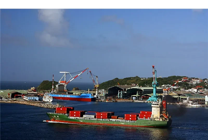 HE BIN Container Ship IMO 9187423 photo 6